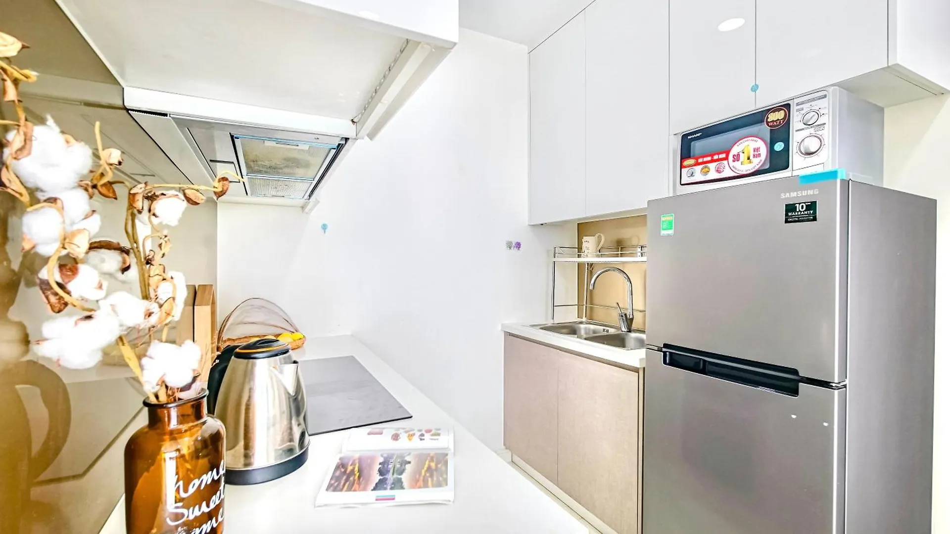 Casa Par Grand Suites - High-Class And Central Location 호치민 0*,  베트남