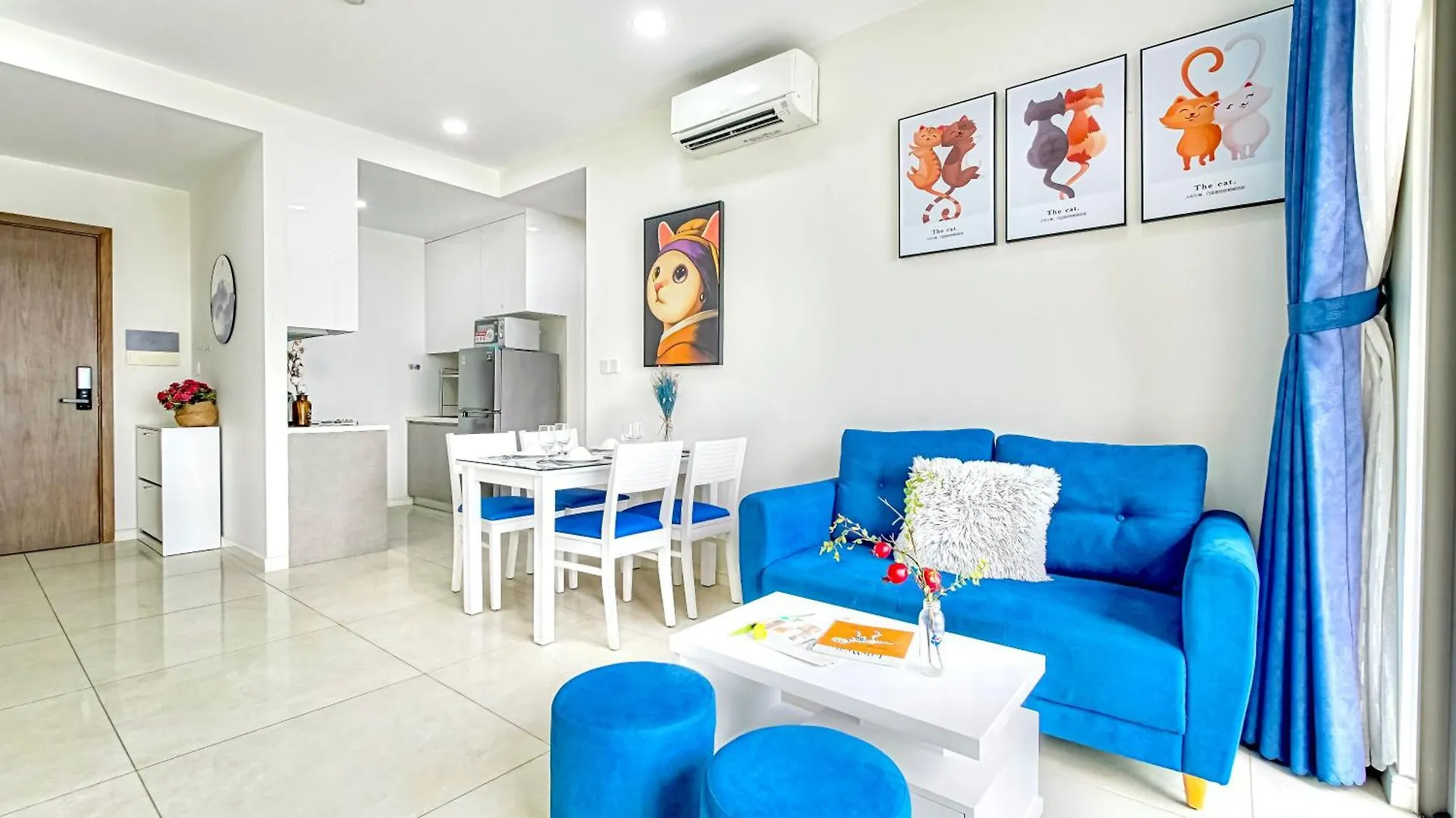 아파트 Casa Par Grand Suites - High-Class And Central Location 호치민