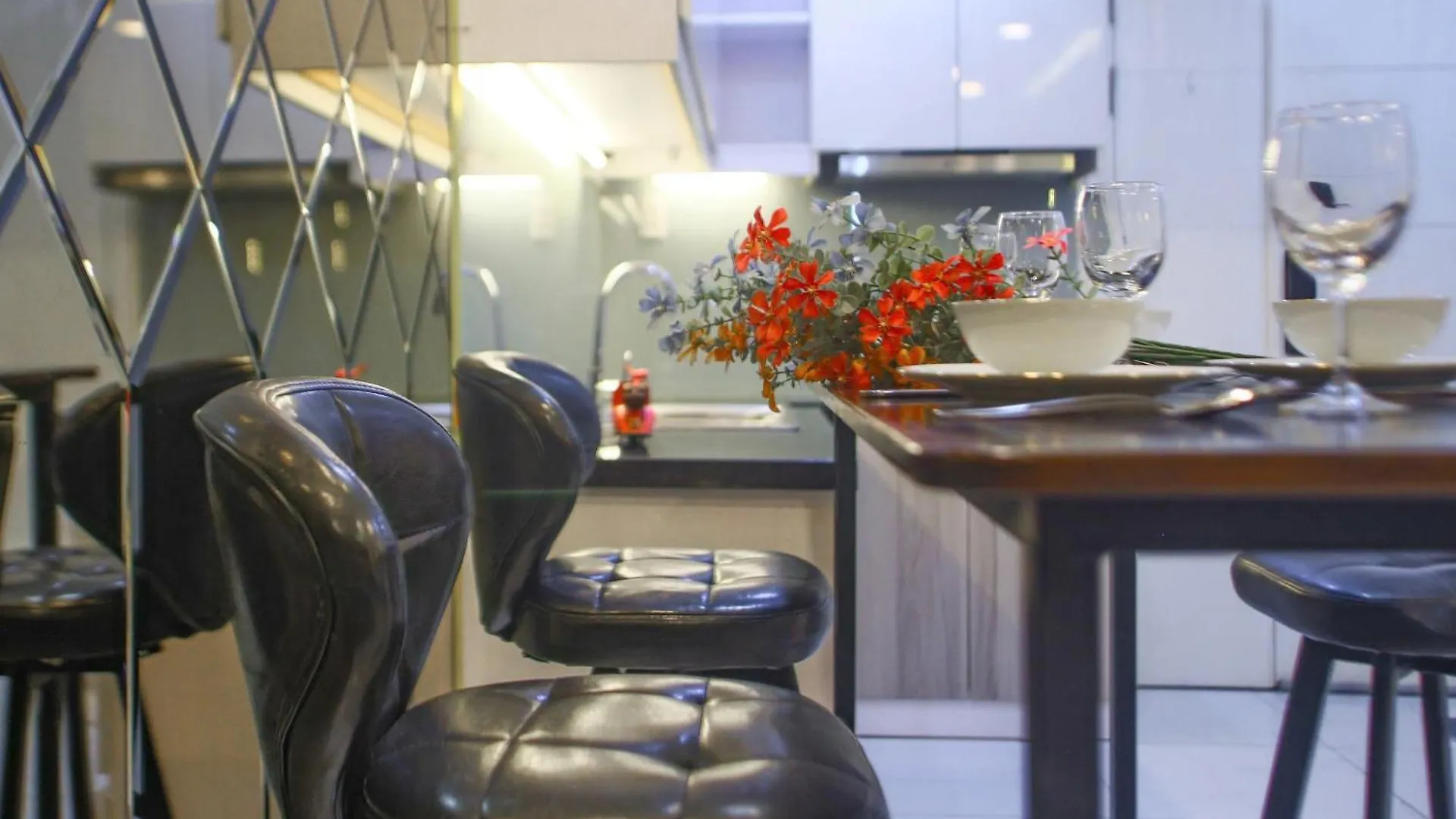 Casa Par Grand Suites - High-Class And Central Location 호치민 아파트