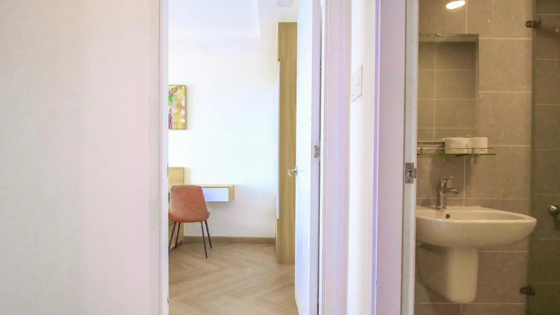 Casa Par Grand Suites - High-Class And Central Location 호치민 아파트