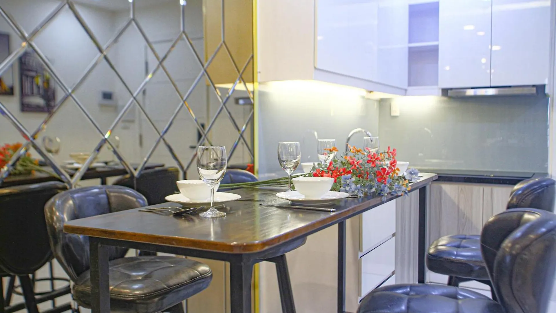 Casa Par Grand Suites - High-Class And Central Location Ho Či Minovo Město